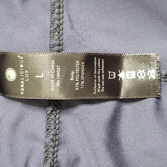 Yogalicious Lux Navy Camo Joggers - Picture 4 of 11